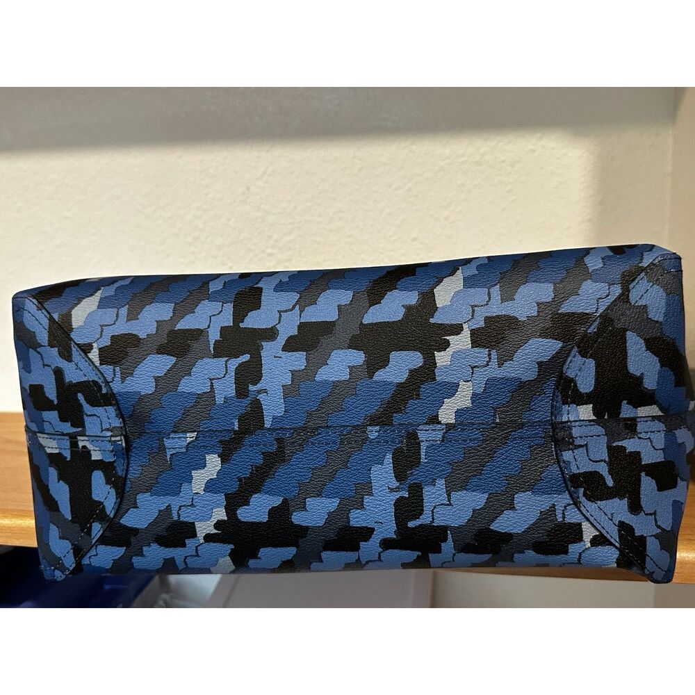 Coach City Tote With Blue Graphic Plaid Print NWT - Picture 5 of 10